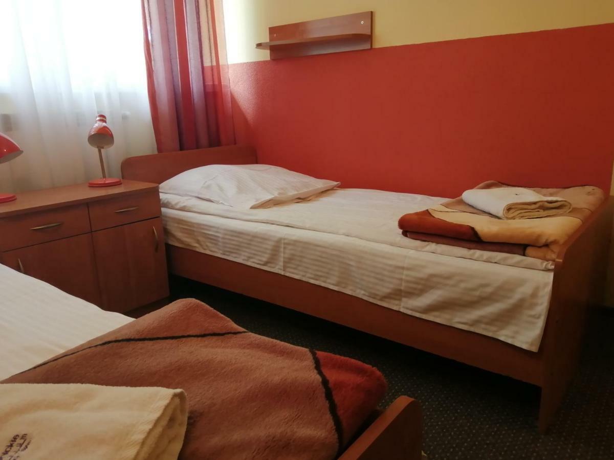 Pensjonat Kozienice Esterno foto